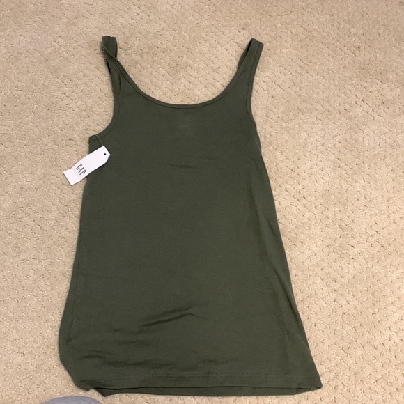Gap navy green tank top - Picture 5 of 5